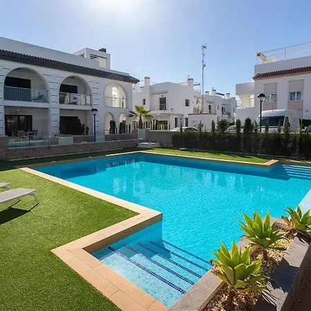 Apartment Ch Enora Garden Dona Pepa *