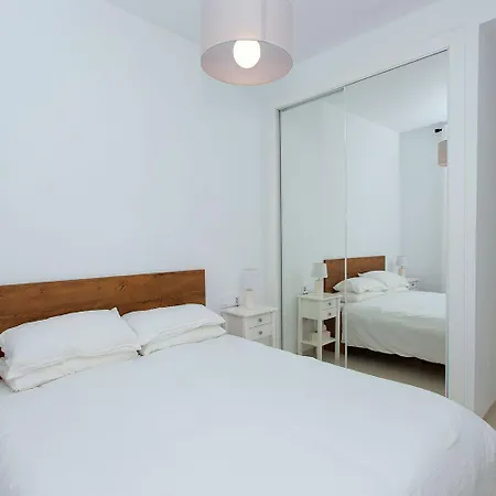 Ch Enora Garden Dona Pepa Apartment *