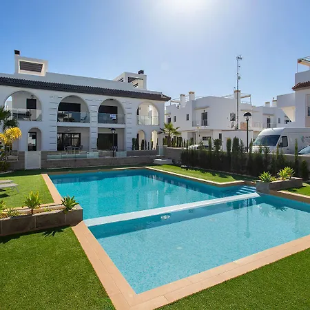 Ch Enora Garden Dona Pepa Appartement *